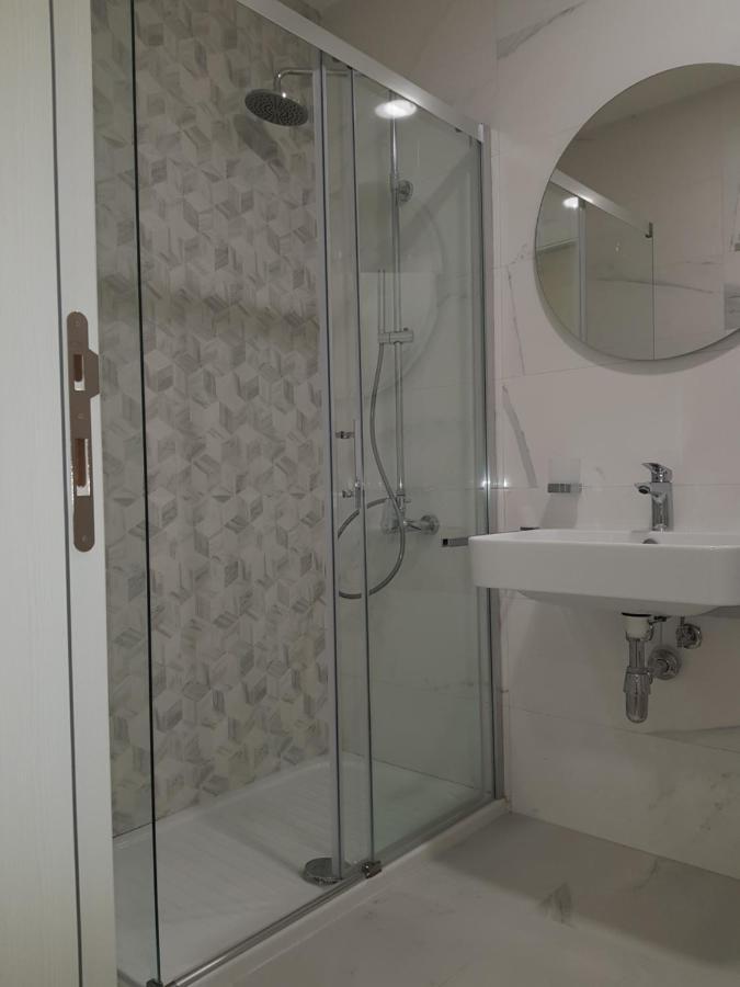Apartman Vivo City Central 波德戈里察 外观 照片